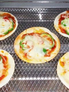 餃子の皮ピザ!!!!!!-レシピのメイン写真