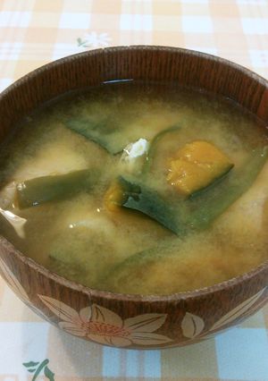 南瓜とピーマンのお味噌汁-レシピのメイン写真