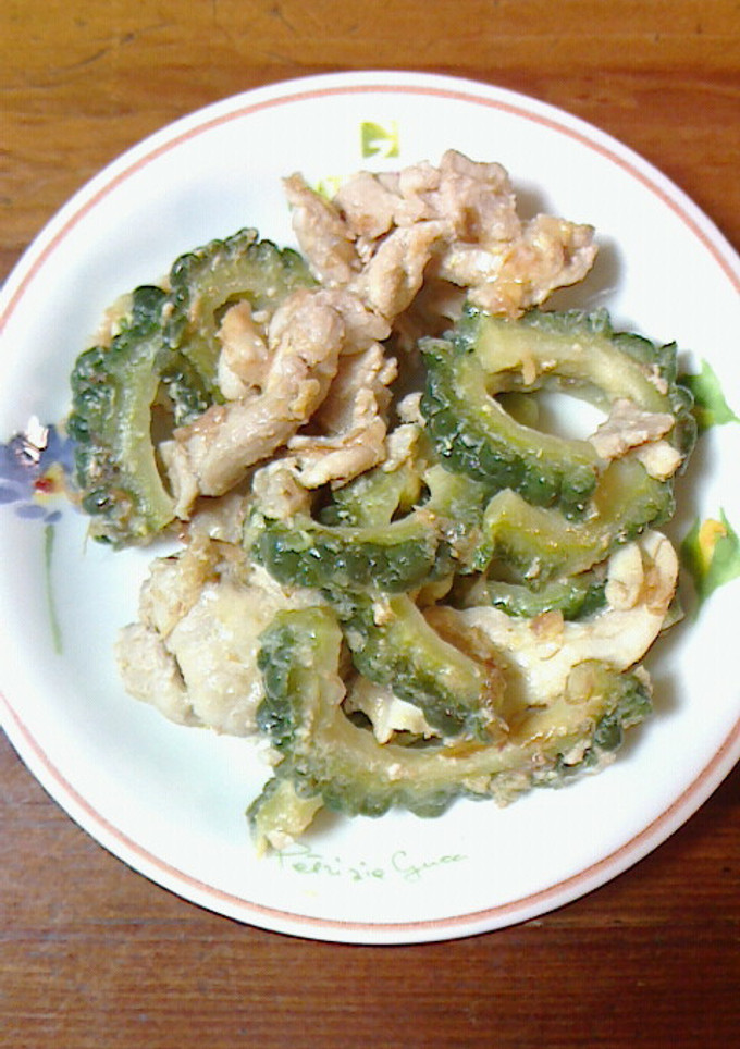 ゴーヤと豚肉のめんつゆ辛子マヨ炒め-レシピのメイン写真