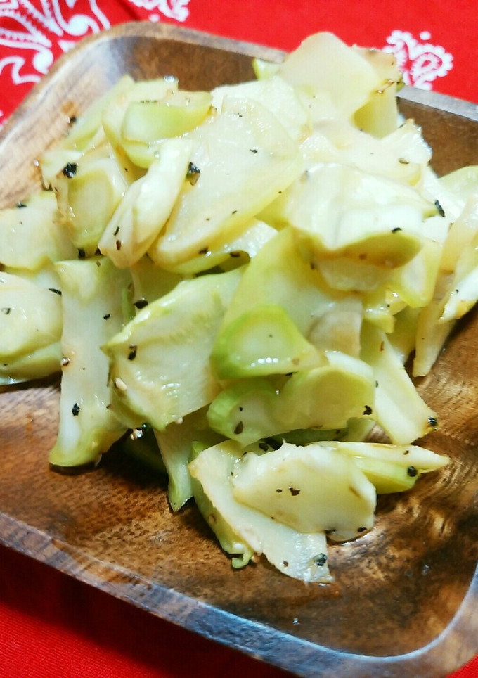 捨てるの勿体無！ブロッコリーの茎の炒め物-レシピのメイン写真