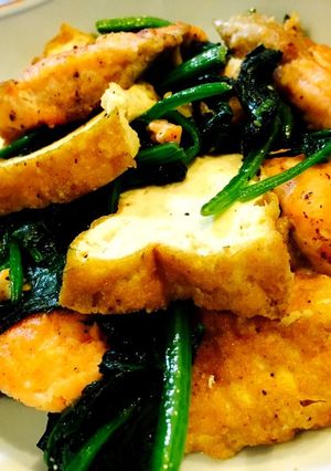 ほうれん草と鮭・厚揚げのバター炒め-レシピのメイン写真