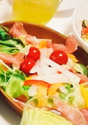 超簡単！臭みゼロのニンジン&大根サラダ-レシピのメイン写真