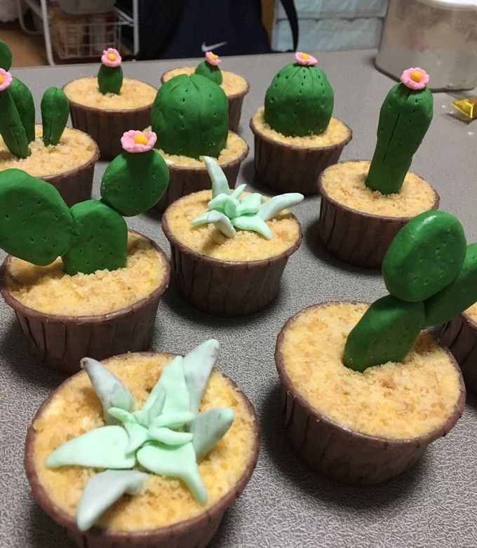 洋菓子細工☆サボテンのカップケーキ by 桜と桃ちゃん 【クックパッド