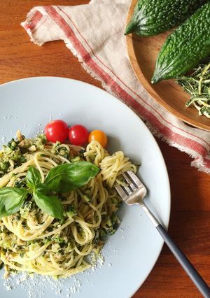 ゴーヤとツナとバジルのジェノバ風パスタ-レシピのメイン写真