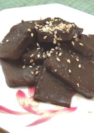 和だけど・・こんにゃくの赤ワイン煮♪-レシピのメイン写真