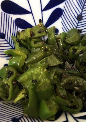 大量消費！超簡単ピーマンのゴマ塩炒め-レシピのメイン写真