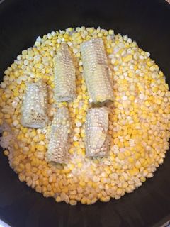 ダッチオーブン とうもろこしご飯-レシピのメイン写真