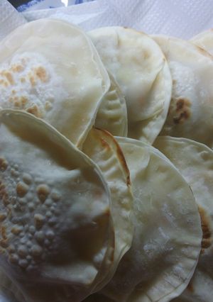 餃子の皮でウィンナーとライスのカレーパイ-レシピのメイン写真