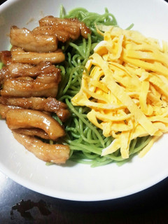 牛肉を使わない瓦そば-レシピのメイン写真