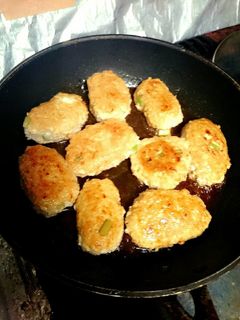 低糖質) チーズ in つくね-レシピのメイン写真