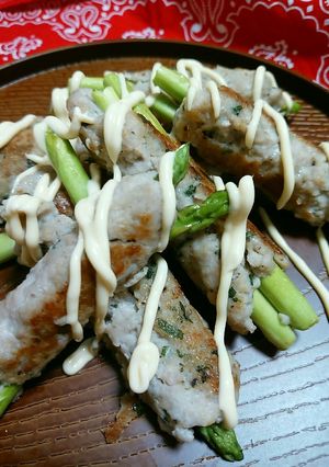 ☆バジル風味のアスパラ豚つくね☆-レシピのメイン写真