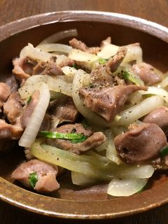 砂肝と玉ねぎのうま塩炒め-レシピのメイン写真