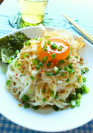 シンプル素麺☆黄身漬けのせ-レシピのメイン写真