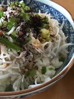 ゆかりちゃんの釜揚げしらす丼-レシピのメイン写真