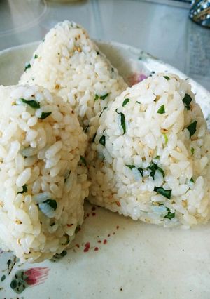 おにぎり　三つ葉とわさび醤油で-レシピのメイン写真