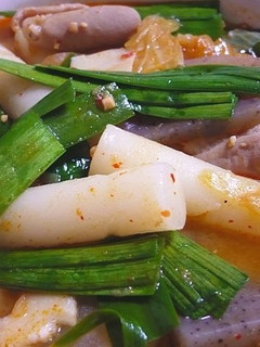 もつのキムチ煮込みトッポギ入り-レシピのメイン写真