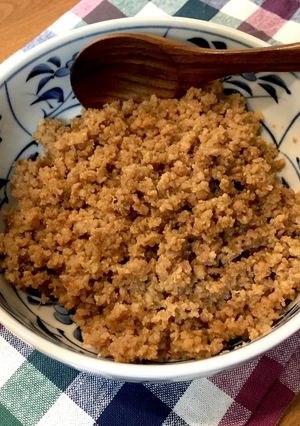 お弁当にも!甘辛な母のふわふわ“そぼろ”-レシピのメイン写真