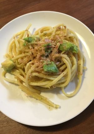 アボガドの和風クリームパスタ-レシピのメイン写真