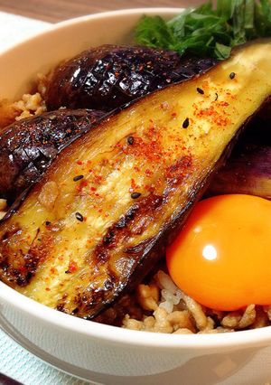 ご飯が進む♪ナスとそぼろの照り焼き丼-レシピのメイン写真