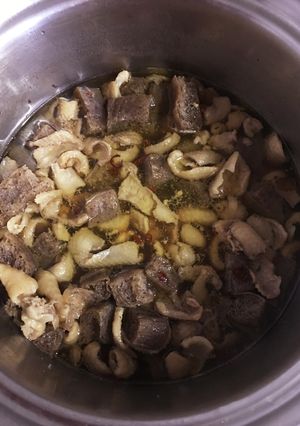 あいらぶ脂！！鶏皮と凍りコンニャク煮込み-レシピのメイン写真