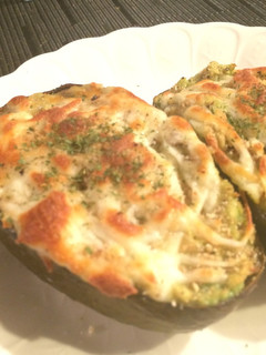 アボガド大好き!海老&ツナ入りチーズ焼き-レシピのメイン写真