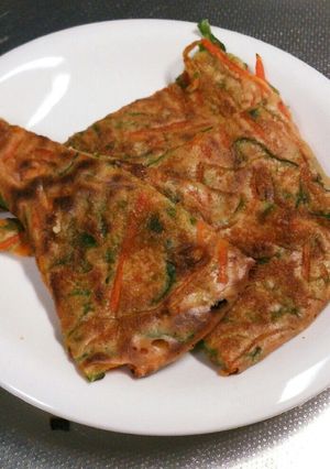 にんじんとピーマンのチヂミ 野菜のおかず-レシピのメイン写真