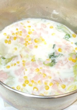 白菜・ハムの中華風クリーム煮♪簡単牛乳で-レシピのメイン写真