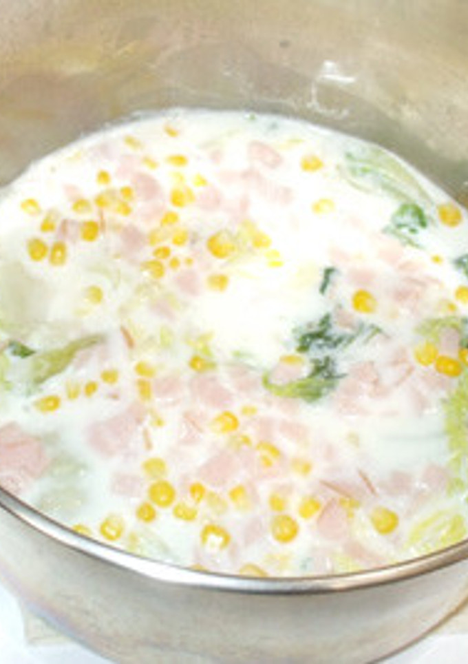 白菜・ハムの中華風クリーム煮♪簡単牛乳で-レシピのメイン写真