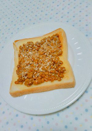 [ほんのり甘～い♪納豆トースト]-レシピのメイン写真