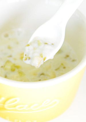 【離乳食中期】ナスとお麩のミルク煮-レシピのメイン写真