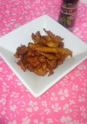 鳥皮☆ピーナツ醤油☆おつまみ-レシピのメイン写真