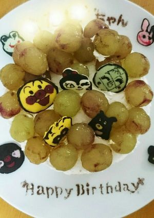 アンパンマン 誕生日ケーキ ぶどう-レシピのメイン写真