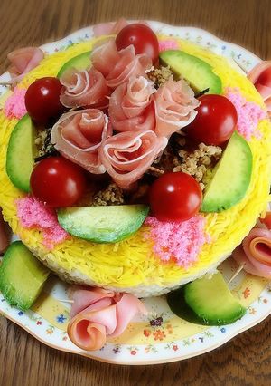 以外と簡単 寿司ケーキ 記念日にいかが♪-レシピのメイン写真