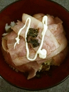 【簡単】ベーコン高菜マヨ丼-レシピのメイン写真