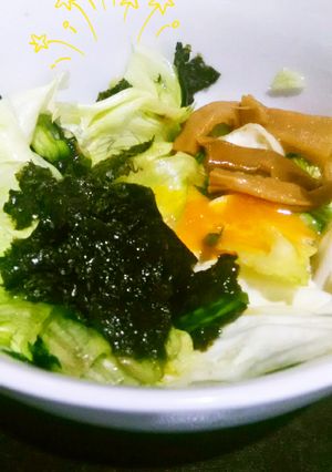 冷凍卵とラーメンの具のサラダ-レシピのメイン写真