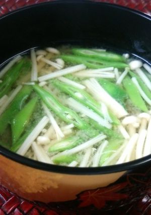 モロッコいんげんとえのきのお味噌汁-レシピのメイン写真