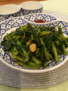 えん菜(空芯菜)のサンバルチリ炒め-レシピのメイン写真