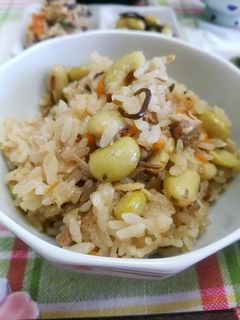 夏の風味☆サバ缶とショウガの炊き込みご飯-レシピのメイン写真