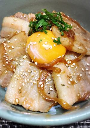 伝説の厚切り豚肉丼-レシピのメイン写真