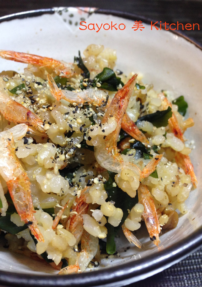 桜海老とワカメの玄米炊き込み御飯-レシピのメイン写真