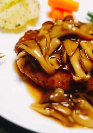 ～秋先取り！きのこソース～ハンバーグに♪-レシピのメイン写真