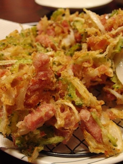 サクッとほろ苦♪ゴーヤとスパムのかき揚げ-レシピのメイン写真