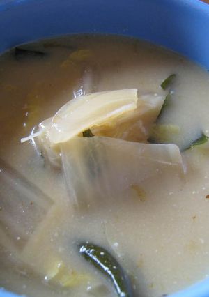 簡単！白菜とわかめのスープ　和と中華-レシピのメイン写真