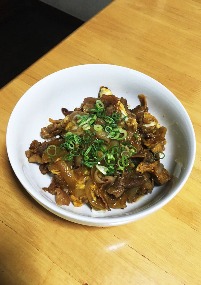 簡単！『すき焼き風』丼ぶり-レシピのメイン写真