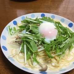 รูปของ 【超簡単!】豆乳カルボナーラスープスパ♪