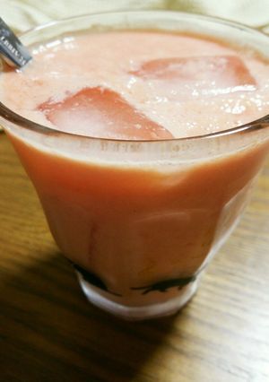 すいかとヨーグルトのミックスジュース！-レシピのメイン写真