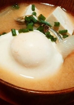 【カルシウム満点】煮干し入り味噌汁-レシピのメイン写真