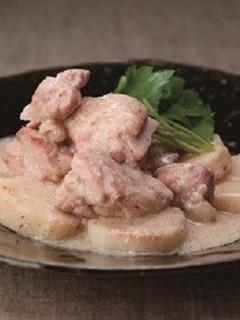【茅乃舎だしで作る】鶏肉のクリーム煮-レシピのメイン写真