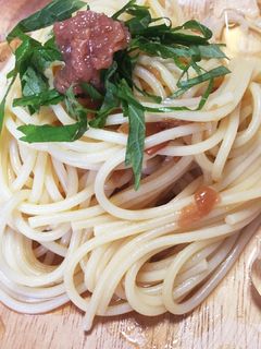 夏にオススメ!さっぱり梅の冷製パスタ♪-レシピのメイン写真