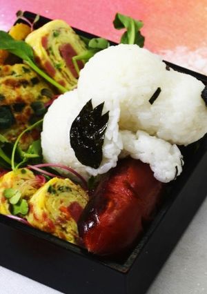 【キャラ弁】スヌーピーが弁当で寝てる♥-レシピのメイン写真